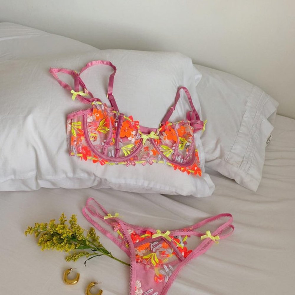 LAST ONE! FLL Summer Tide Thong Panty ☀️ - Picture 5 of 7